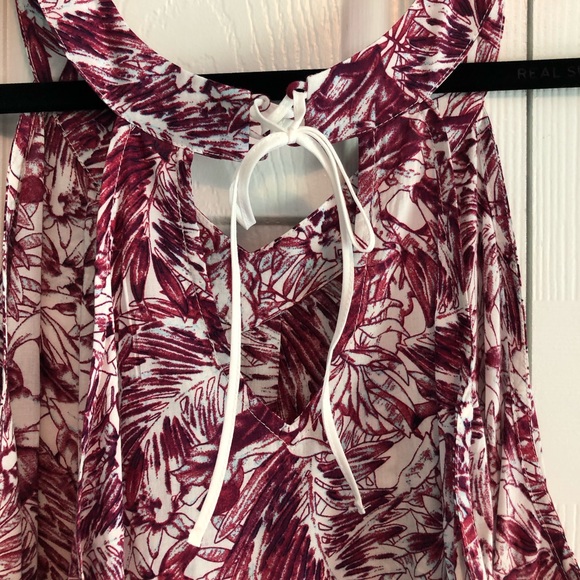 NWOT razorbacks style shirt - Picture 2 of 3